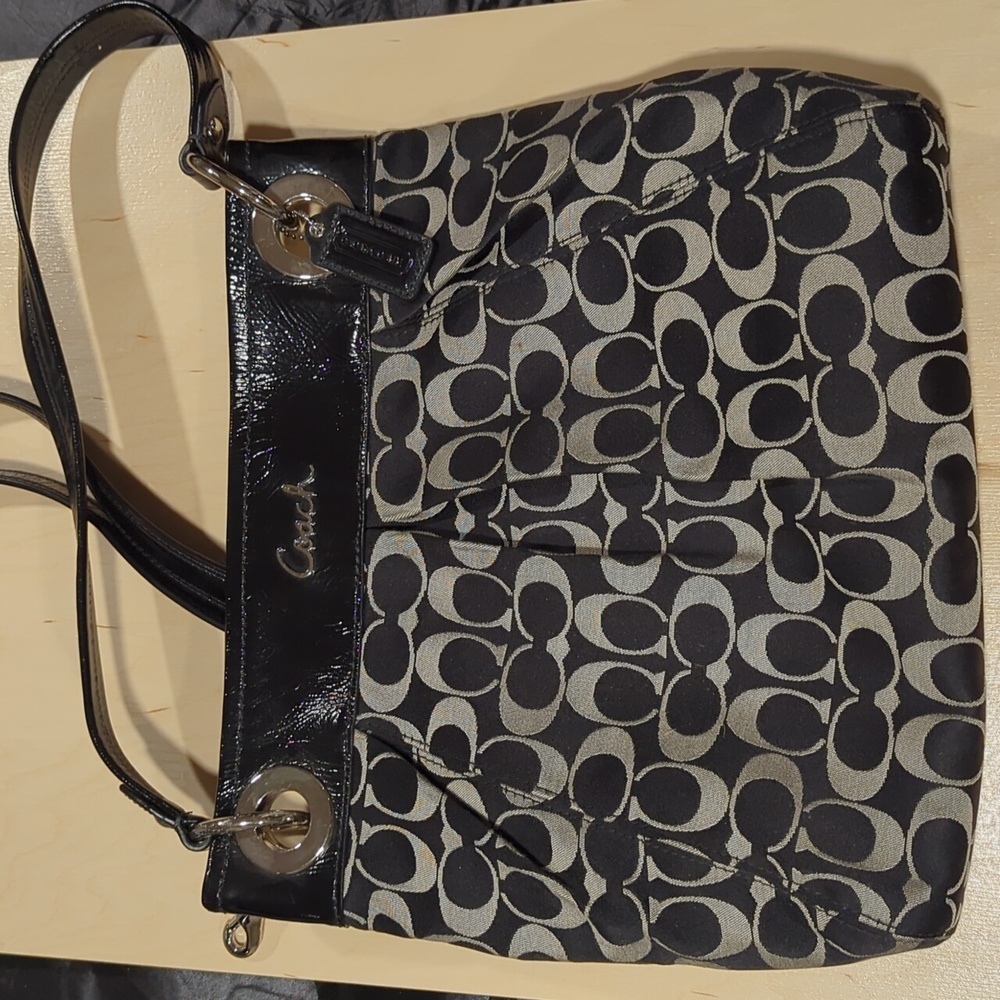 Coach Shoulder Bag